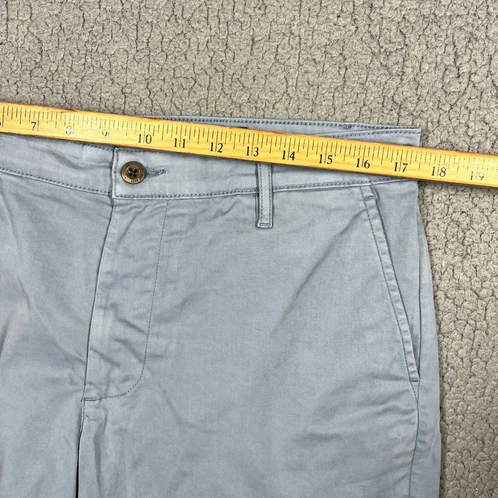 AG Adriano Goldschmied Wanderer Shorts Mens 34 Light Blue Grey Stretch Chino